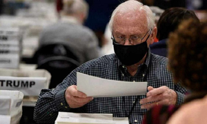 Thêm một hạt của bang Georgia 'quên' đếm phiếu bầu cho Trump
