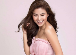 Nguyệt Xuất Chuẩn: Nơi hội tụ phong cách thời trang cho phái đẹp