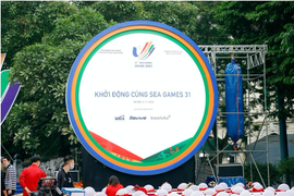 Nghìn người chạy quanh Hồ Gươm sáng 21/11 trong lễ khởi động SEA Games 31