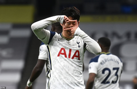 Kết quả Ngoại Hạng Anh: Mourinho hạ Guardiola, Tottenham lên đầu bảng