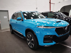 Phiên bản xe Vinfast President màu xanh độc đáo