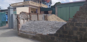 Tường bao nhà dân đổ, đè chết nữ sinh lớp 6 ở Thái Bình 