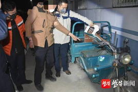 Chở 'thi thể' vợ đi đầu thú, không ngờ vợ tỉnh dậy ngay ở đồn công an