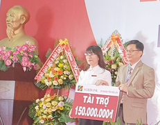 Agribank chi nhánh Đăk Lăk ghi dấu ấn trong hoạt động tài trợ an sinh giáo dục