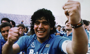 CĐV ước Maradona đầu thai làm cầu thủ Việt Nam