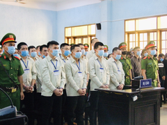 Tổ chức đánh bạc, giang hồ khét tiếng Hùng 'Sida' lãnh thêm 6 năm tù