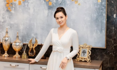 Biệt thự ven sông gần 60 tỷ đồng của Lã Thanh Huyền