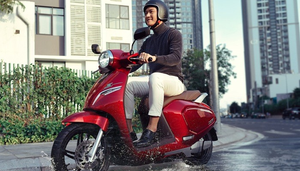 Xe máy điện chất lượng tốt giá hời liệu có xa vời với người dùng Việt?