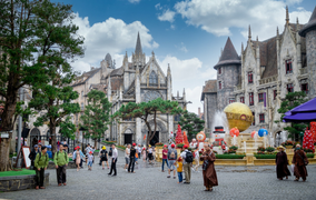 Du lịch gặp ‘khó chưa từng thấy’: Làm gì để khách có chỗ tiêu tiền?