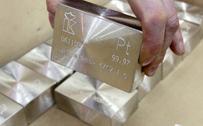 Vàng bị thất sủng, bạch kim thành kênh đầu tư hấp dẫn