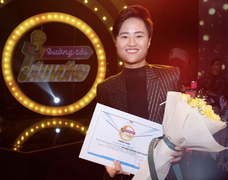 Hành trình chinh phục ‘Đường tới Cầu vồng 2020’ của MC Hải Linh