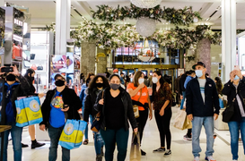 Trung Quốc tự tin vượt Mỹ thành thị trường hàng tiêu dùng lớn nhất thế giới