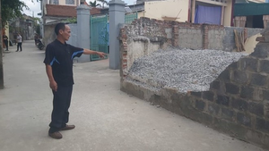 Khởi tố vụ án tường bao nhà dân đổ đè chết nữ sinh lớp 6