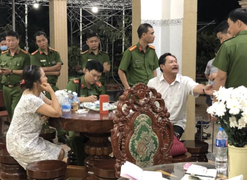 Vì sao đại gia Thiện Soi sở hữu biệt thự dát vàng bị công an bắt?