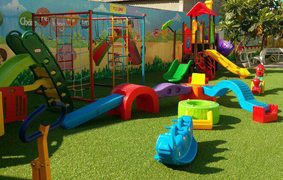 Bé 4 tuổi nhập viện cấp cứu sau giờ chơi ngoài trời ở trường