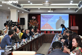 Ra mắt sách tiếng Việt của nhà thơ, triết gia kiệt xuất người Kazakhstan