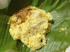 Nhiều người nôn ói, khó thở sau khi ăn xôi từ thiện