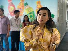 Luật sư của bà Trần Uyên Phương: Các giao dịch mua bán là tự nguyện của các bên