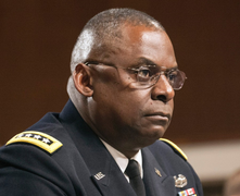 Đề cử Bộ trưởng Quốc phòng Mỹ của Biden vấp phải chỉ trích từ phe Dân chủ