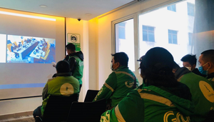 Vì sao Grab không áp toàn bộ thuế giá trị gia tăng lên khách hàng?