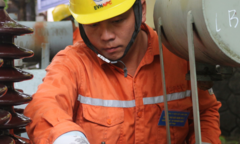 Tháng 11/2020, EVNNPC đạt 14 chỉ tiêu chất lượng dịch vụ khách hàng của EVN