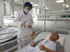 Người đàn ông 28 tuổi đột quỵ sau cơn đau đầu