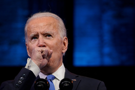 Ông Biden thừa nhận 'hơi cảm lạnh' sau bài phát biểu toàn quốc