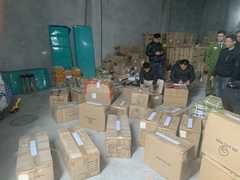 Gần 10.000 linh kiện, phụ tùng ô tô, đồ kim khí không rõ nguồn gốc bị tạm giữ