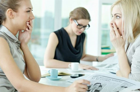 6 điều bạn đừng dại chia sẻ với đồng nghiệp