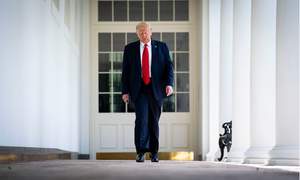 Chia tay Nhà Trắng khó khăn, ông Trump sẽ đi đâu?