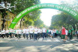 Bao phủ chăm sóc sức khỏe toàn dân: Mục tiêu lớn đang gặp thử thách gì?