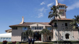 Hàng xóm ở Mar-a-Lago không chào đón Tổng thống Trump