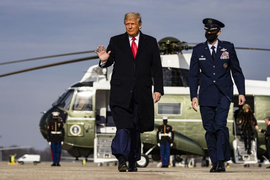 Mật khẩu dễ đoán, tin tặc 'năm lần bảy lượt' hack thành công Twitter của Trump