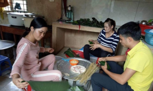 Giáo viên vùng cao dạy học 13 năm, không năm nào có tiền thưởng Tết