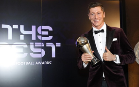 FIFA The Best: Vượt Messi, Ronaldo, Lewandowski xuất sắc nhất thế giới