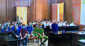 Út 'Trọc' tự bào chữa, không nhận cáo buộc của Viện kiểm sát