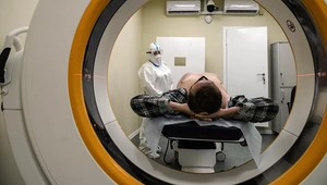 Lo ngại triệu chứng COVID-19 có thể 'đánh thức' bệnh ung thư