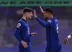 Timo Werner hóa 'chân gỗ', Chelsea vẫn đại thắng West Ham 