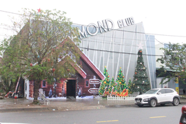 Quảng Nam: Đột kích quán bar, phát hiện 27 người dương tính ma túy