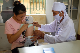 Y tế cơ sở - trụ cột đảm bảo công bằng trong chăm sóc sức khỏe nhân dân