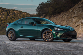 Toyota 86 phiên bản 2022 bị hoãn ra mắt 