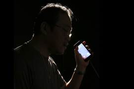 Giải trí trên mạng để tránh COVID-19, nhiều người trẻ bị lừa cả tình lẫn tiền