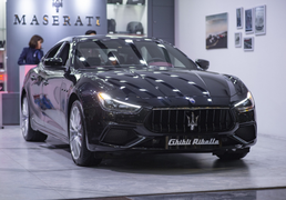 Chi tiết Maserati Ghibli phiên bản đặc biệt tại Việt Nam