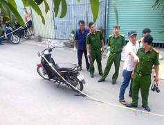 Bị tạt đầu xe, tài xế ô tô tải đánh người đi xe máy chết tại chỗ