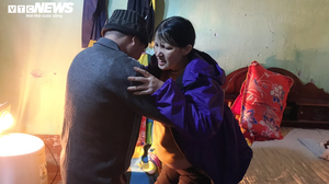 Nỗi đau của người phụ nữ ung thư giai đoạn cuối, muốn sống thêm để nuôi con lớn