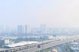 Sáng nay TP.HCM có sương mù dày đặc