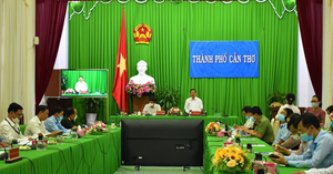 Cần Thơ họp khẩn để ứng phó với COVID-19