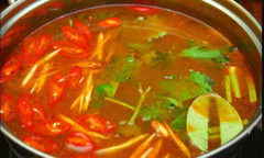 Cách làm nước lẩu nhanh, ngọt mà không cần ninh xương