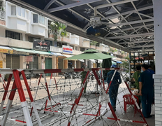 TP.HCM tìm người phụ nữ nhập cảnh trái phép với nhóm bệnh nhân mắc COVID-19 