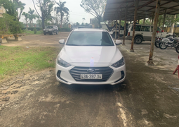 Bị đo nồng độ cồn, tài xế để lại xe ô tô rồi bỏ đi